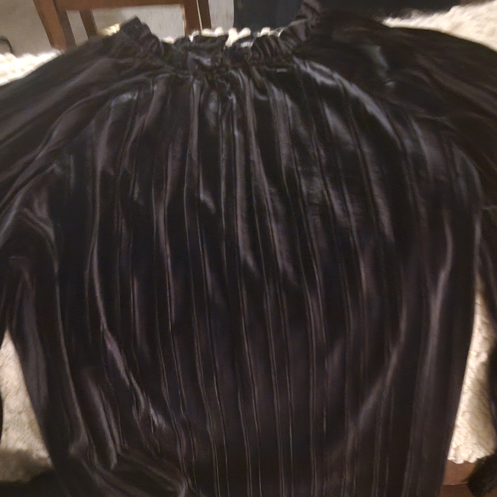 Cable & Gauge Glossy Black Blouse